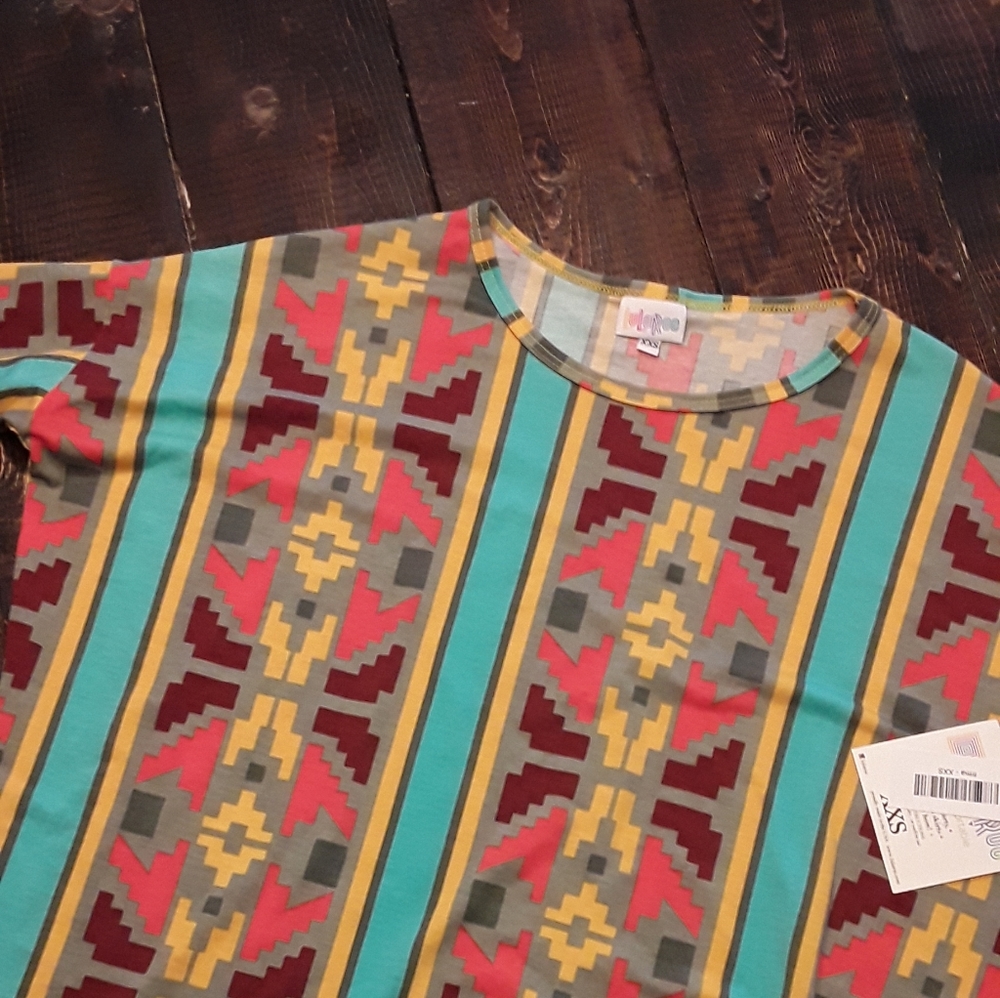 NWT XXS Lularoe Irma top